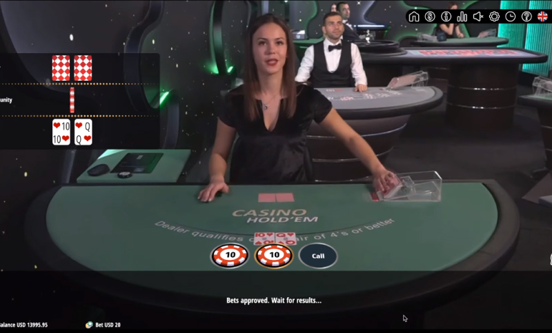Live Poker