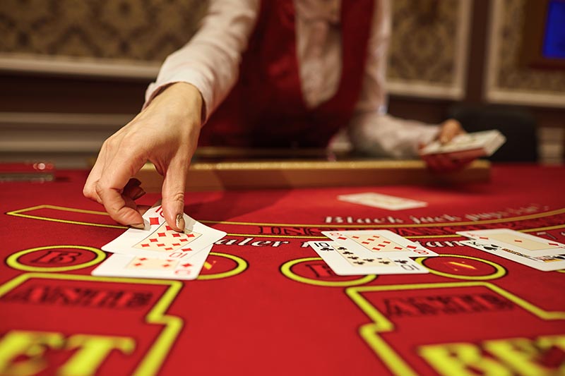 Live format in casinos: advantages