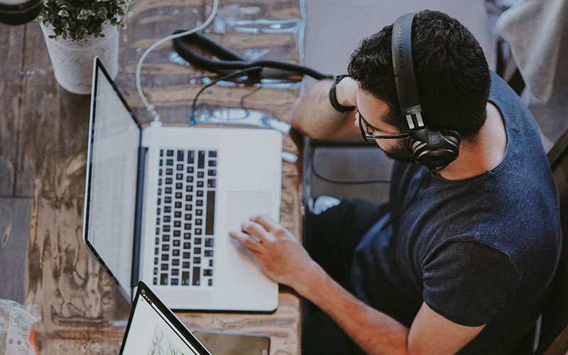 Modern gambling studio Modern gambling studio development