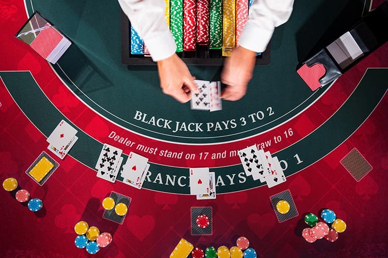 Live blackjack: features of the game